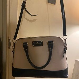 Kate spade black & white crossbody